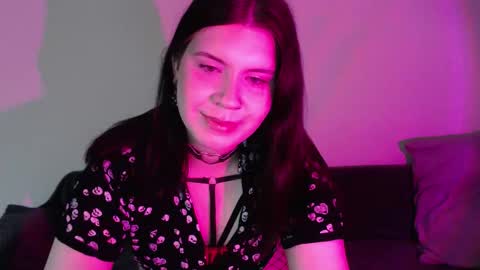Snapshot of iintimate_flesh chatting on September 14, 12:43 am Vella online show from September 14, 12:43 am