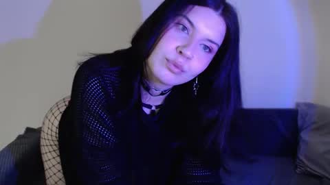 Snapshot of iintimate_flesh chatting on September 20, 8:37 am Vella online show from September 20, 8:37 am