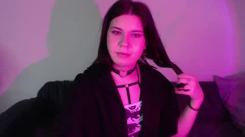 Snapshot of iintimate_flesh chatting on September 21, 8:27 am Vella online show from September 21, 8:27 am