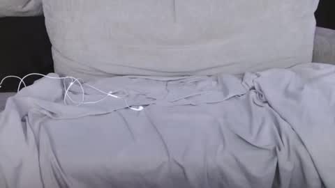 ijerkforuu456 online show from November 17, 7:03 am