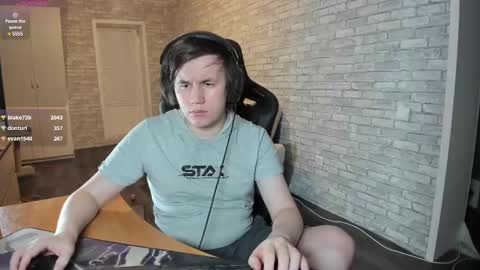 Snapshot of iliaskrislove chatting on March 5, 12:05 am iliaskris online show from March 5, 12:05 am