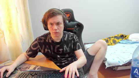 iliaskris online show from September 23, 9:34 am