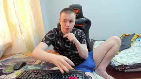 Snapshot of iliaskrislove chatting on October 8, 9:29 am iliaskris online show from October 8, 9:29 am