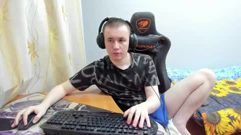 Snapshot of iliaskrislove chatting on October 10, 2:10 am iliaskris online show from October 10, 2:10 am