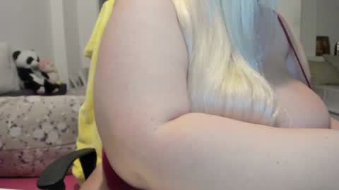 Bamby online show from January 30, 6:10 pm