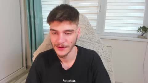 D-Illusion online show from March 7, 2:56 pm