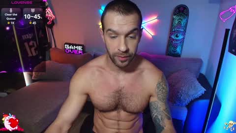 Ilya online show from December 3, 7:10 am