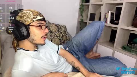 Snapshot of ilytheo chatting on February 24, 2:19 am Theo --- OnlyFans stxrcorx online show from February 24, 2:19 am