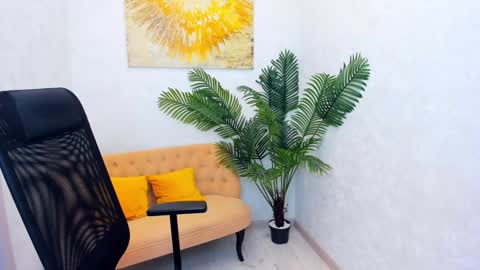 Snapshot of im__youre_sunshine chatting on January 31, 9:37 pm Roxy online show from January 31, 9:37 pm