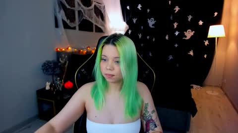 Snapshot of im__youre_sunshine chatting on October 23, 7:12 pm Roxy online show from October 23, 7:12 pm