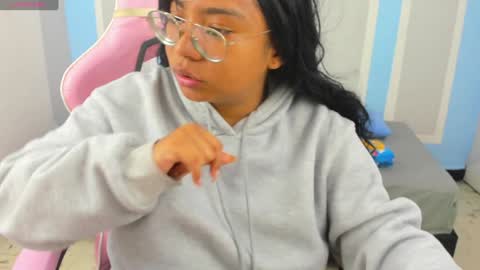 Angela online show from January 7, 1:59 am