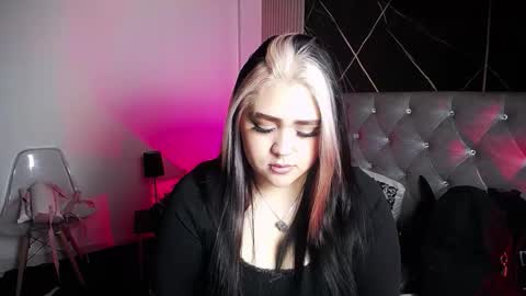 im_bunny__ online show from November 10, 12:04 pm