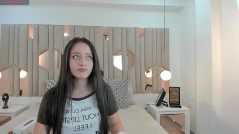 Caro   online show from December 9, 5:40 am