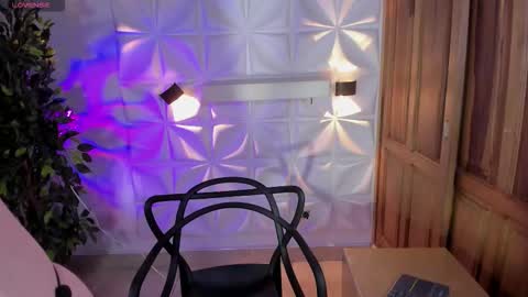 criss online show from October 31, 3:40 am