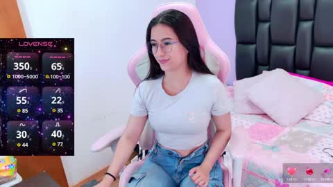 Eliza online show from February 1, 11:43 am