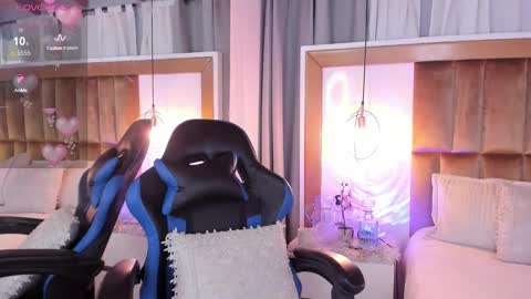 Anna  online show from December 17, 3:06 pm