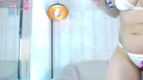 Helina online show from October 24, 12:12 pm