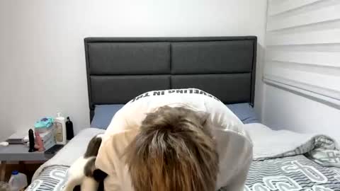 Laia online show from February 13, 10:12 am