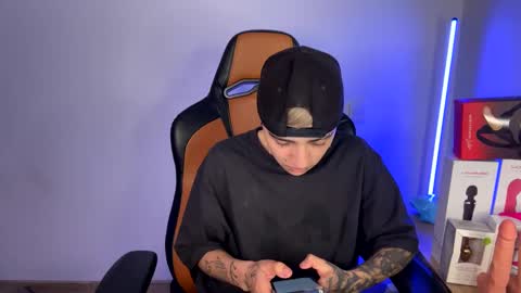 Laia online show from February 15, 11:36 pm