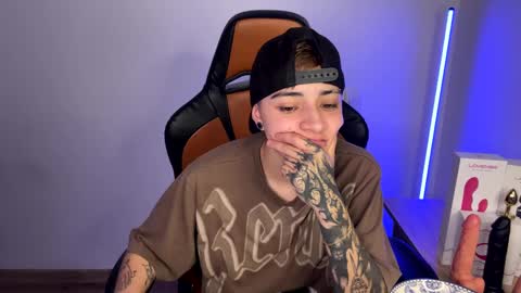 Laia online show from March 5, 11:49 pm