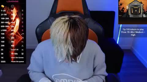 Laia online show from October 24, 1:03 am