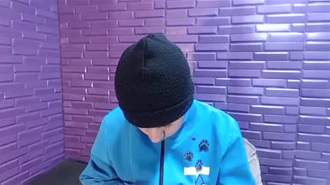 im_milan_rs online show from January 16, 6:35 am