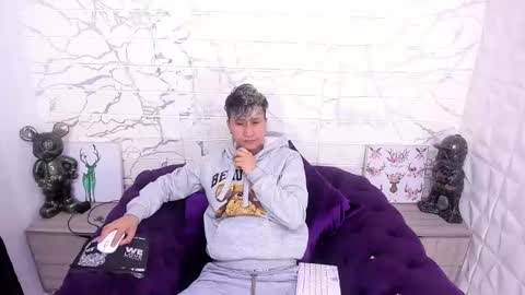 im_milan_rs online show from January 22, 3:09 am