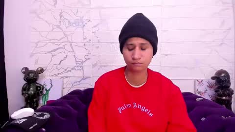 im_milan_rs online show from February 5, 10:08 am