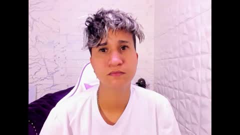 im_milan_rs online show from February 20, 3:34 am