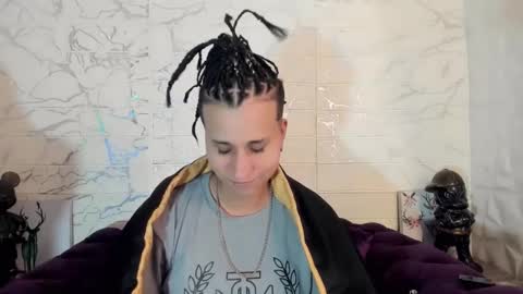 im_milan_rs online show from February 26, 6:47 am