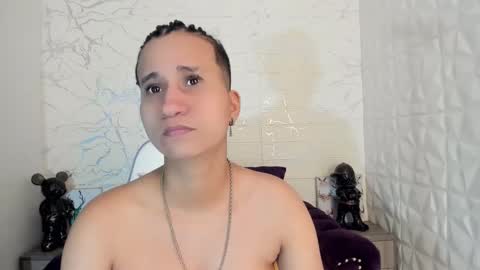 im_milan_rs online show from February 27, 12:21 am