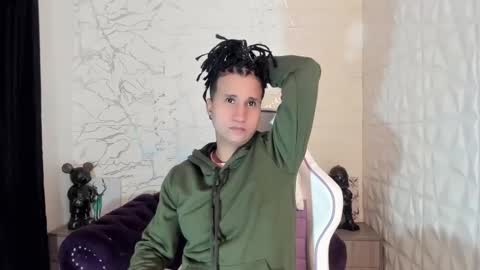 im_milan_rs online show from March 2, 12:20 am