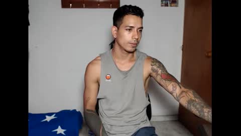 im_taylor24 online show from November 16, 6:46 pm