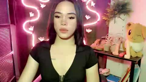 Hii love online show from November 10, 8:35 am