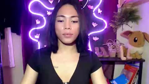 Hii love online show from November 16, 1:17 pm