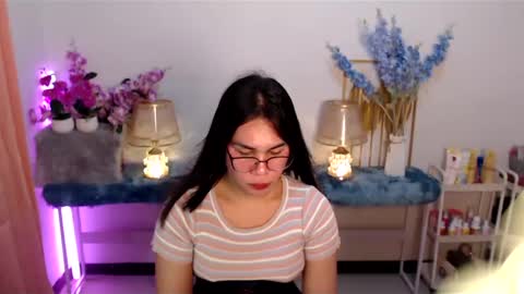 Snapshot of imdestined_foryou chatting on January 20, 8:07 pm Ashley online show from January 20, 8:07 pm