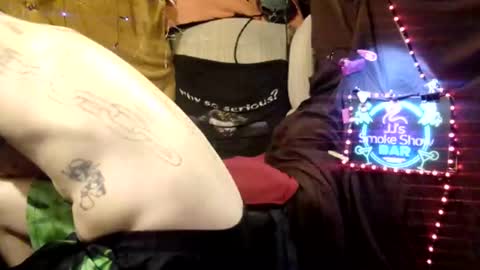 JJ online show from February 2, 11:51 am