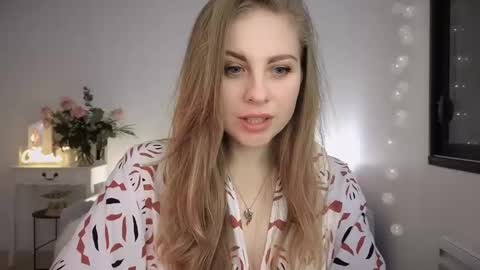 ImKeira online show from February 15, 7:28 pm