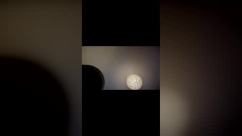 Snapshot of imlightskn chatting on December 16, 5:45 am imlightskn online show from December 16, 5:45 am