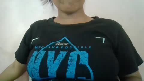 Snapshot of imlovelyrose chatting on January 31, 9:16 am ROSE online show from January 31, 9:16 am