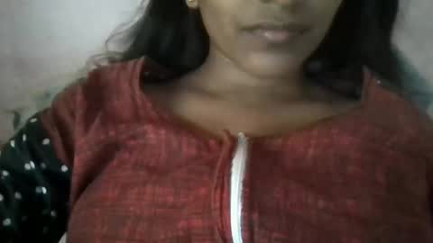 Snapshot of imlovelyrose chatting on March 1, 9:51 am ROSE online show from March 1, 9:51 am