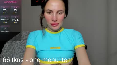 Snapshot of immolly1 chatting on January 27, 7:14 am immolly1 online show from January 27, 7:14 am