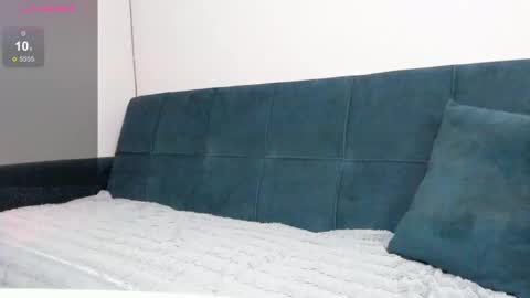 Snapshot of immolly1 chatting on February 18, 10:16 am immolly1 online show from February 18, 10:16 am