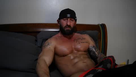 Majordadbod101 online show from December 11, 6:52 pm
