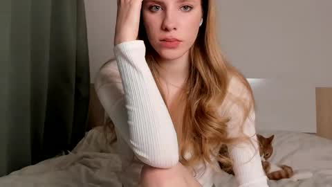 Snapshot of imogensy chatting on February 28, 11:34 pm my name Imo Fansly online show from February 28, 11:34 pm