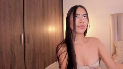 sarah online show from November 10, 10:09 pm