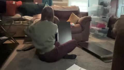 Carter online show from December 13, 9:52 pm