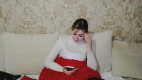 incredible_ariela online show from December 13, 2:16 pm