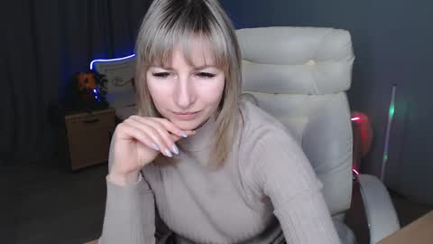 incredible_ariela online show from December 16, 1:22 pm