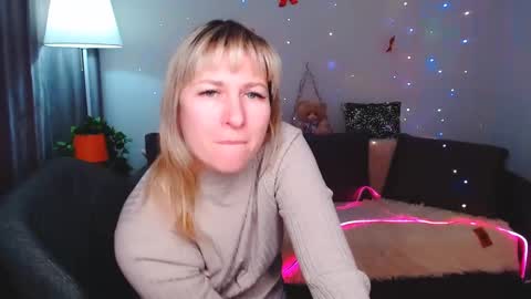 incredible_ariela online show from February 26, 12:03 pm
